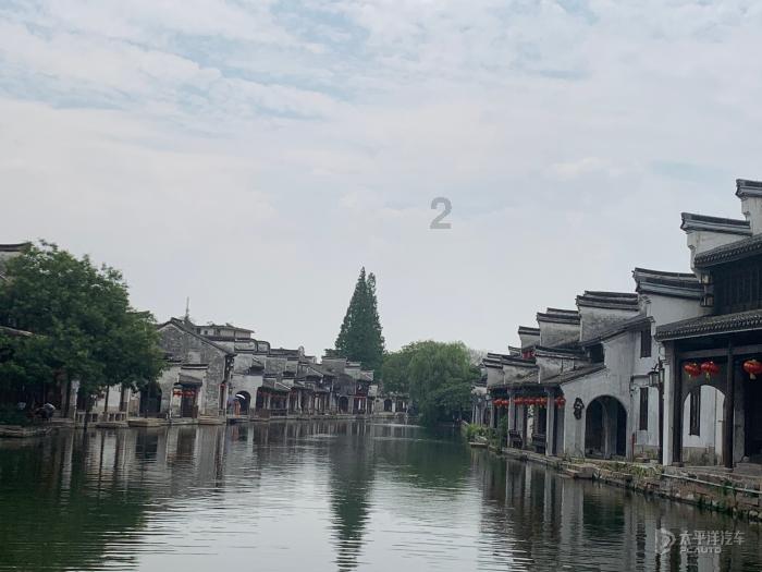 听说观音菩萨在印度是男的,怎么传到中国成女的?还有观音菩萨,为什么心经有称观自在菩萨??-专业问答平台